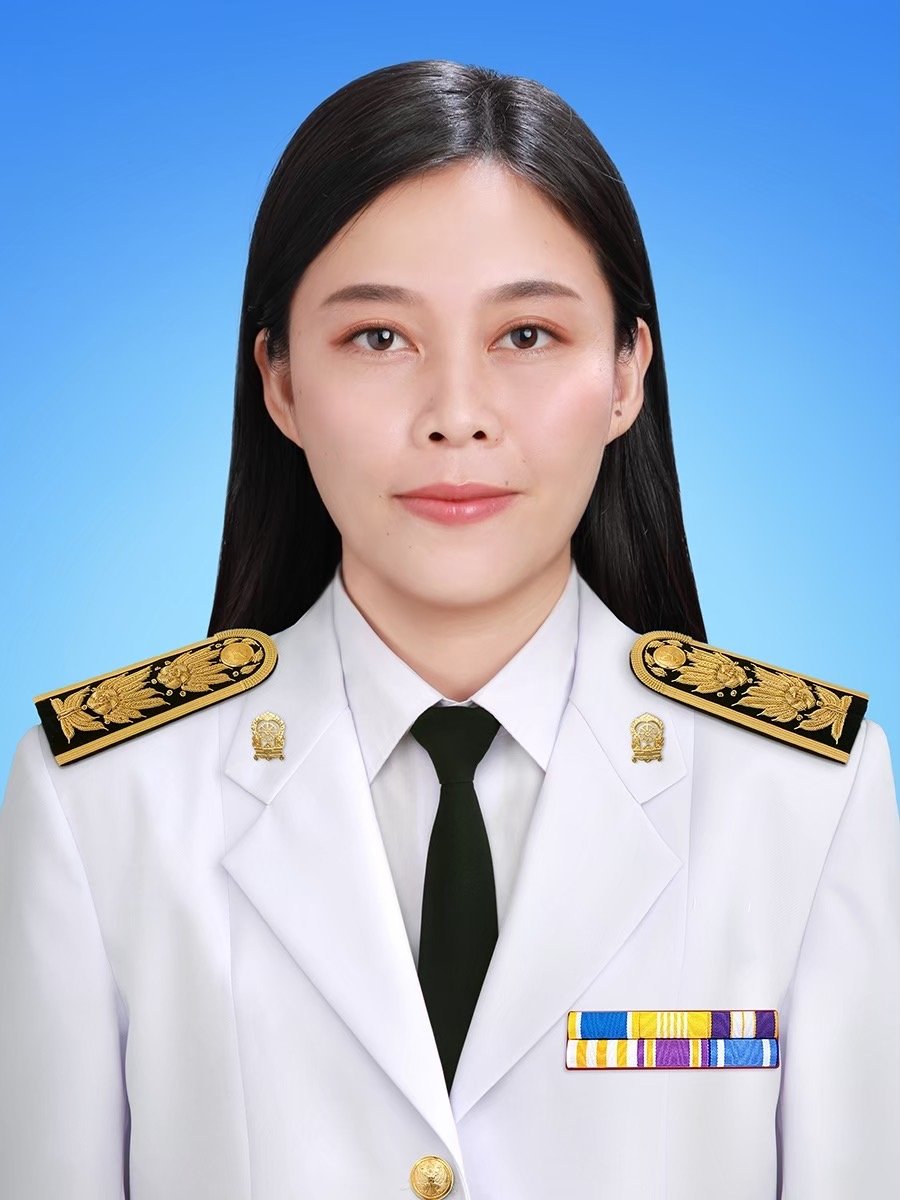 นางสาวธนัดดา  มีธรรม