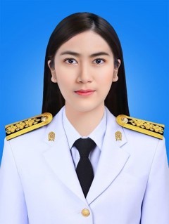 นางสาวนวพร  ศรีนคร