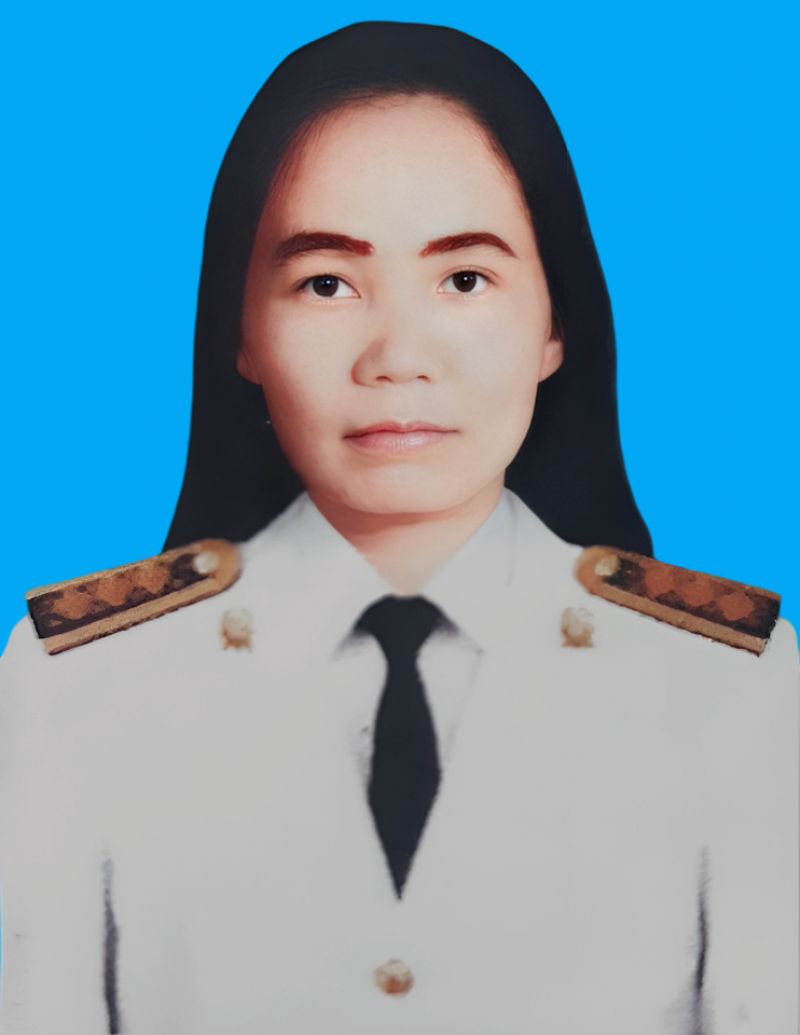 นางพจนา  ถามูล