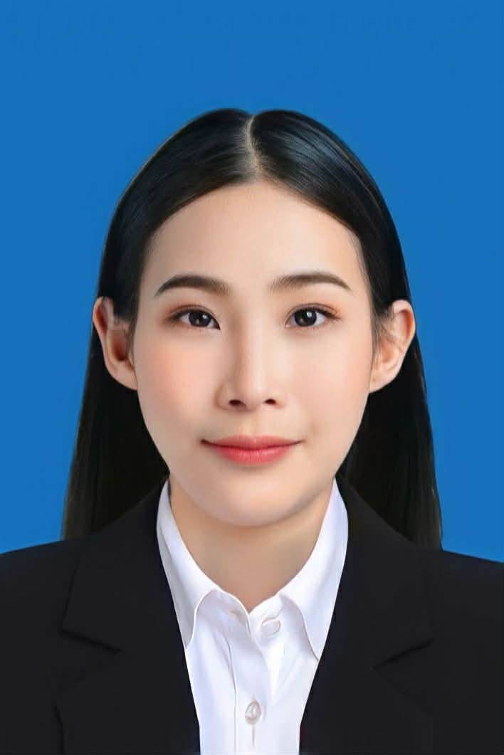 นางสาวกชกร ปัญญาแปง