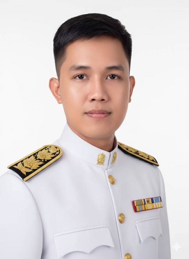 นายพิชญพันธ์ุ  จันทร์น้อย