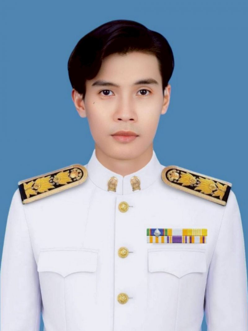 นายพงษ์พันธุ์ เขื่องสถุ่ง