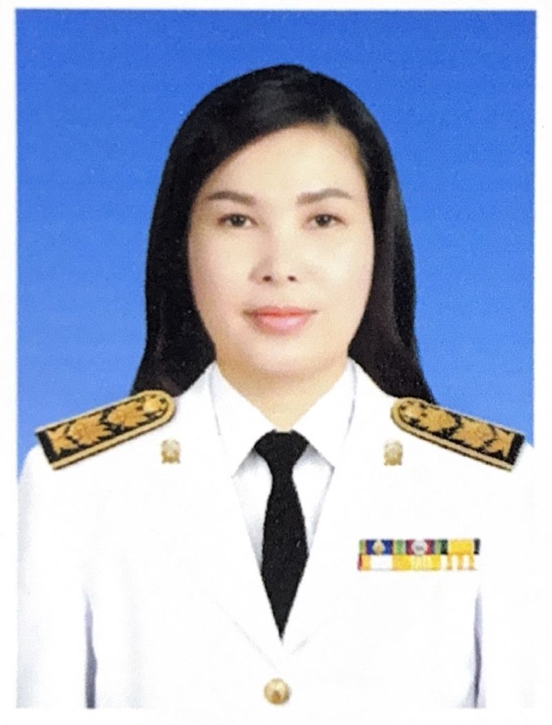นางวรัชยา  ทาชาติ