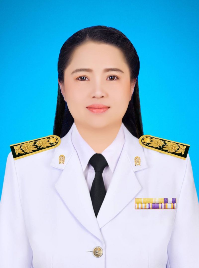 นางสาวภัสร์วรา  ขัดทาน