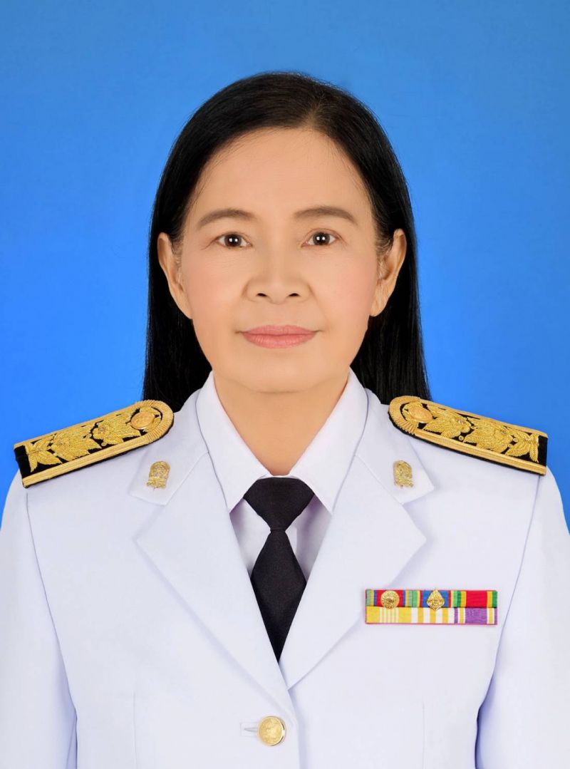 นางพวงเพ็ญ  พาสุริยันต์