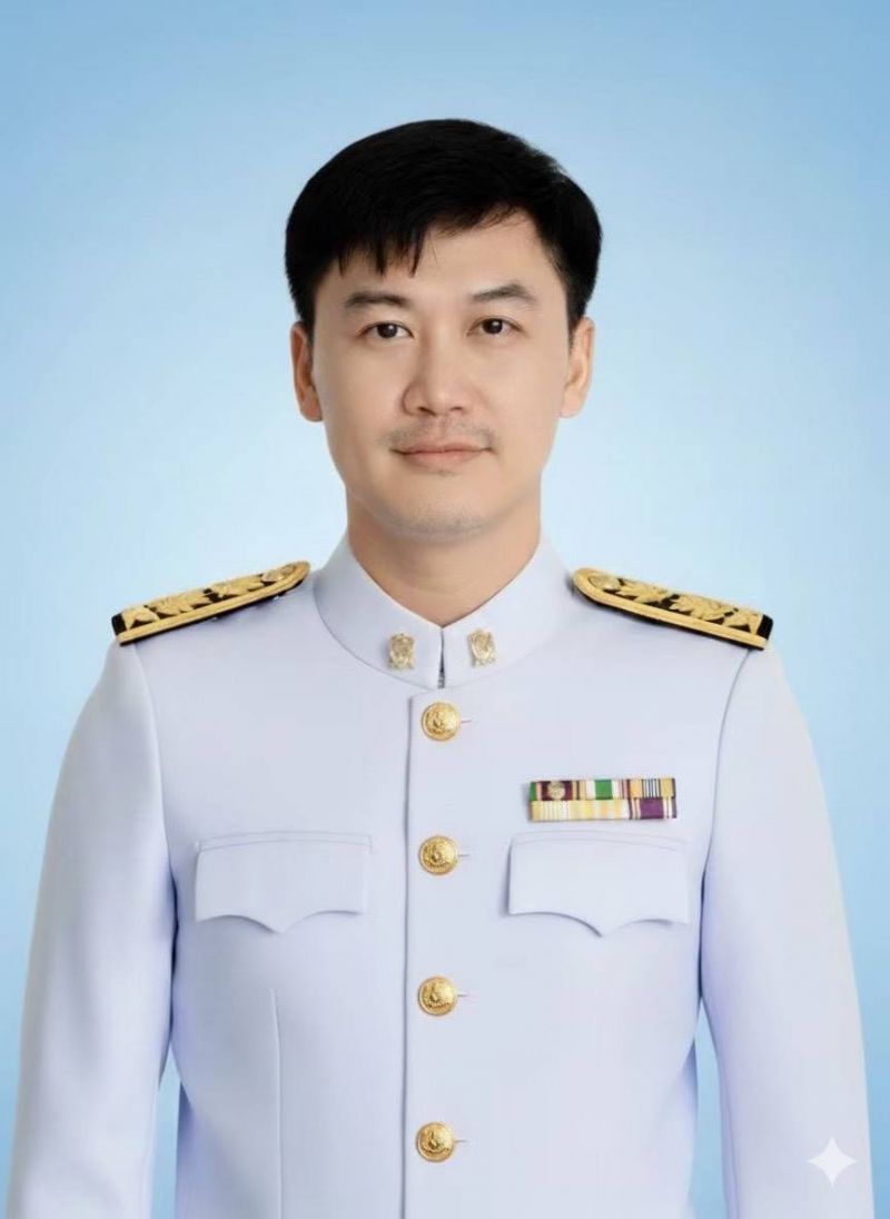 นายกฤตภัทร อรุณดี