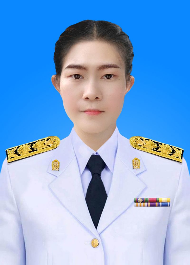 นางสาวสุพิชญา ทิพย์ประยูร